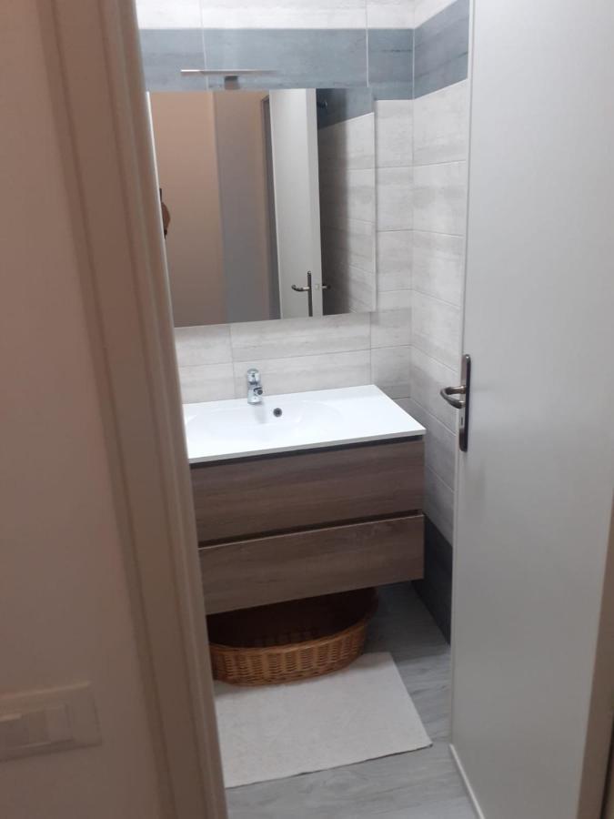 La Casa Di Tina Lägenhet Lecce Exteriör bild