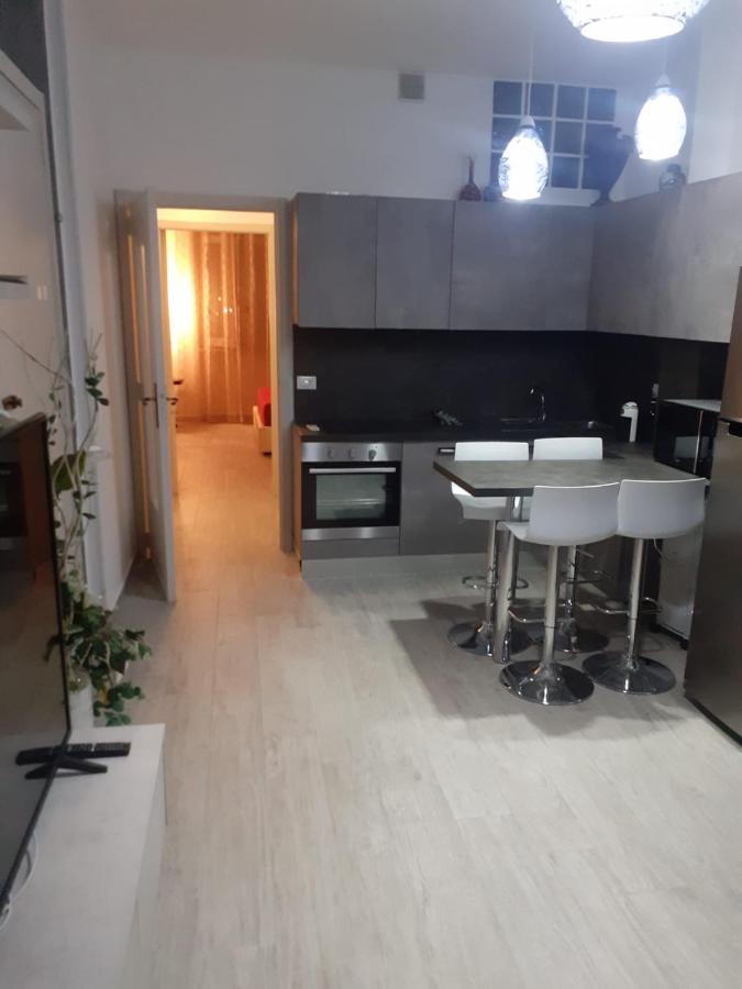 La Casa Di Tina Lägenhet Lecce Exteriör bild